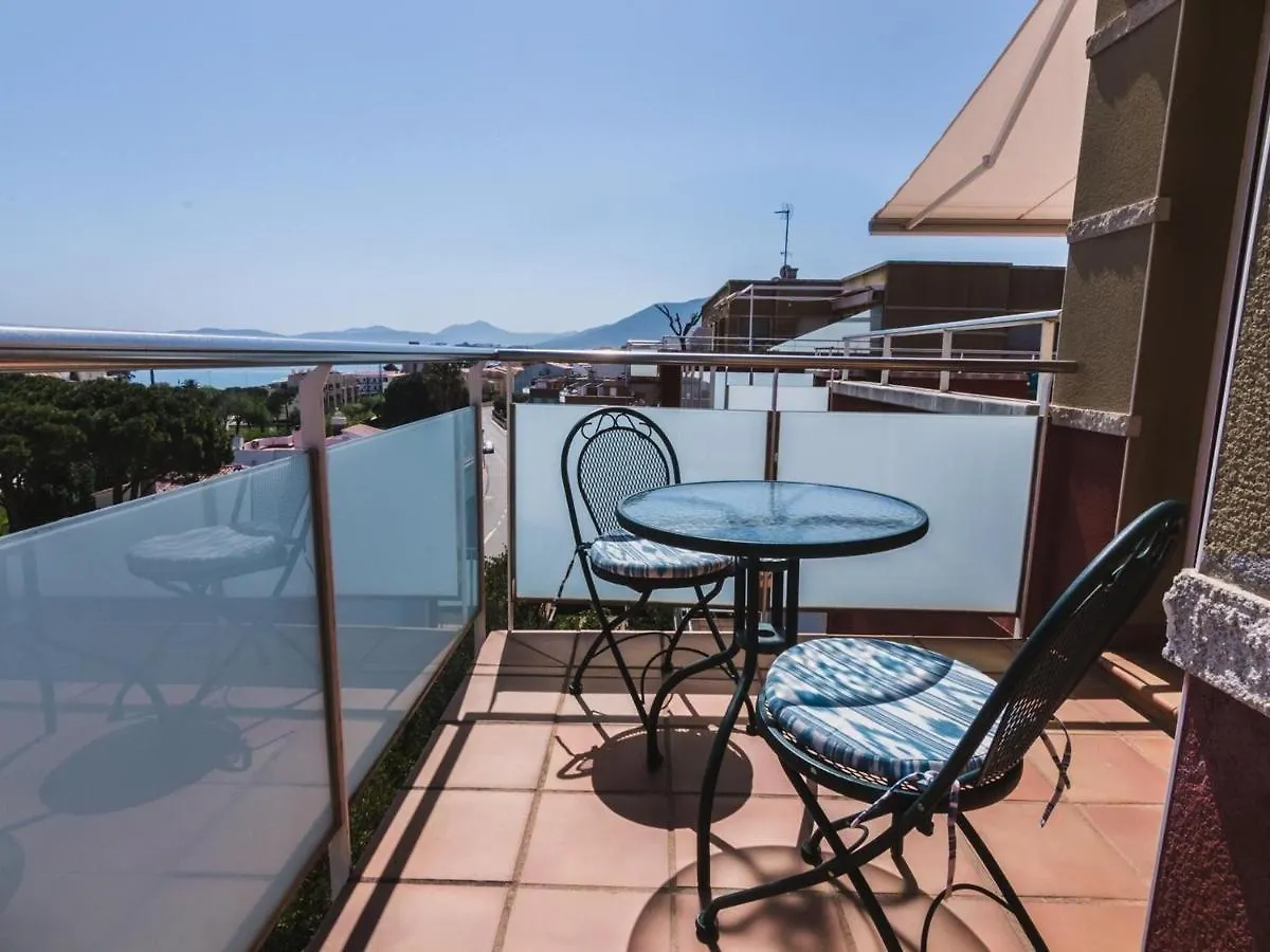 Apartmán Guillem De Bergueda - Atico En La Zona De Grifeu Con Gran Terraza Y Vistas Al Mar. - Es-228-61 Llança