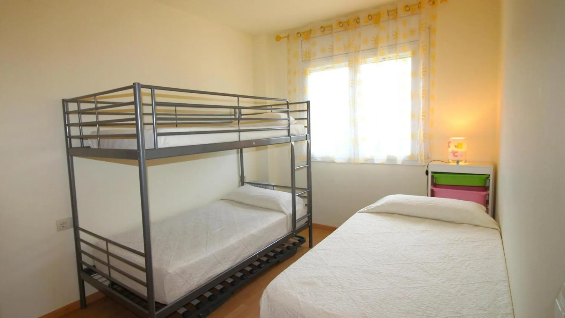 Apartmán Guillem De Bergueda - Atico En La Zona De Grifeu Con Gran Terraza Y Vistas Al Mar. - Es-228-61 Llança